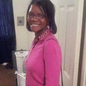 Meet your Posher, Ella